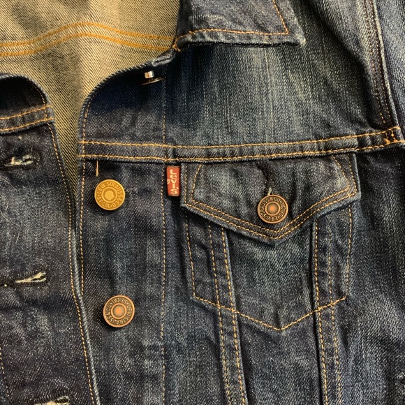 NEW! Original Levi's Jean jacket - Picture 4 of 7